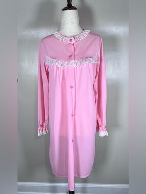 VTG JC Penney 80s Pink Lace Trim Button Front Prairie Lounge Nightgown Housecoat